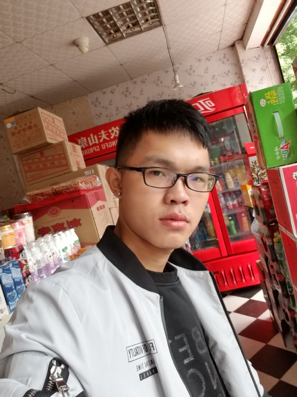 柒年的第一张照片--厦门残疾人相亲网