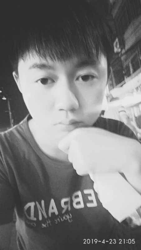 戴领的第一张照片--厦门残疾人相亲网