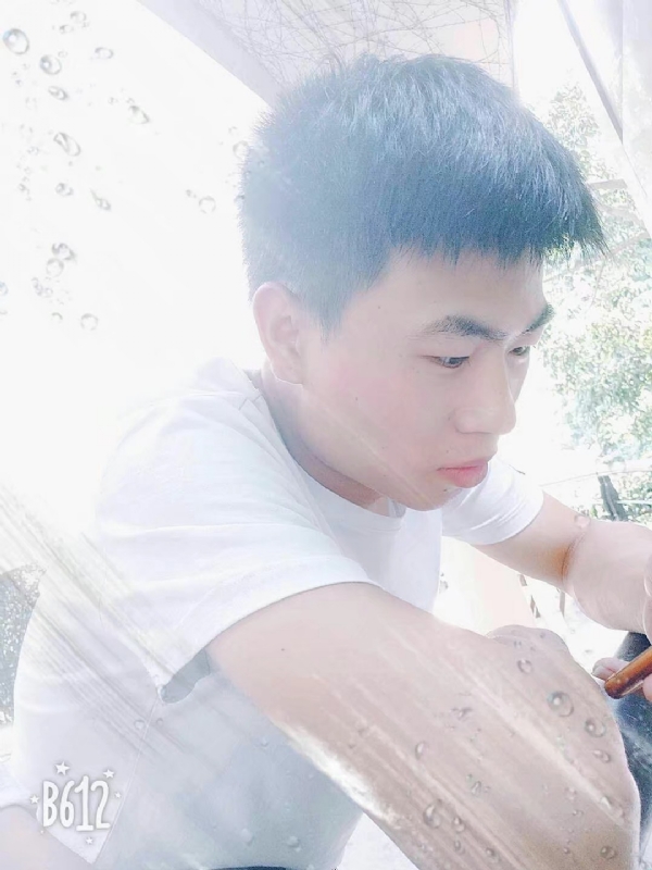 对她说晚安的第一张照片--厦门残疾人相亲网