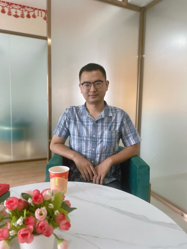 微尘的第二张照片--厦门残疾人相亲网