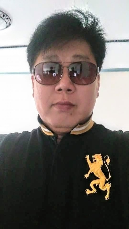 含笑半步癲的第二张照片--厦门残疾人相亲网